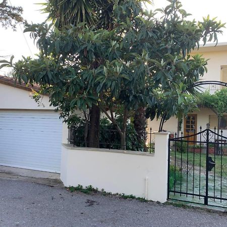 Villa Fatima Vryses Bagian luar foto